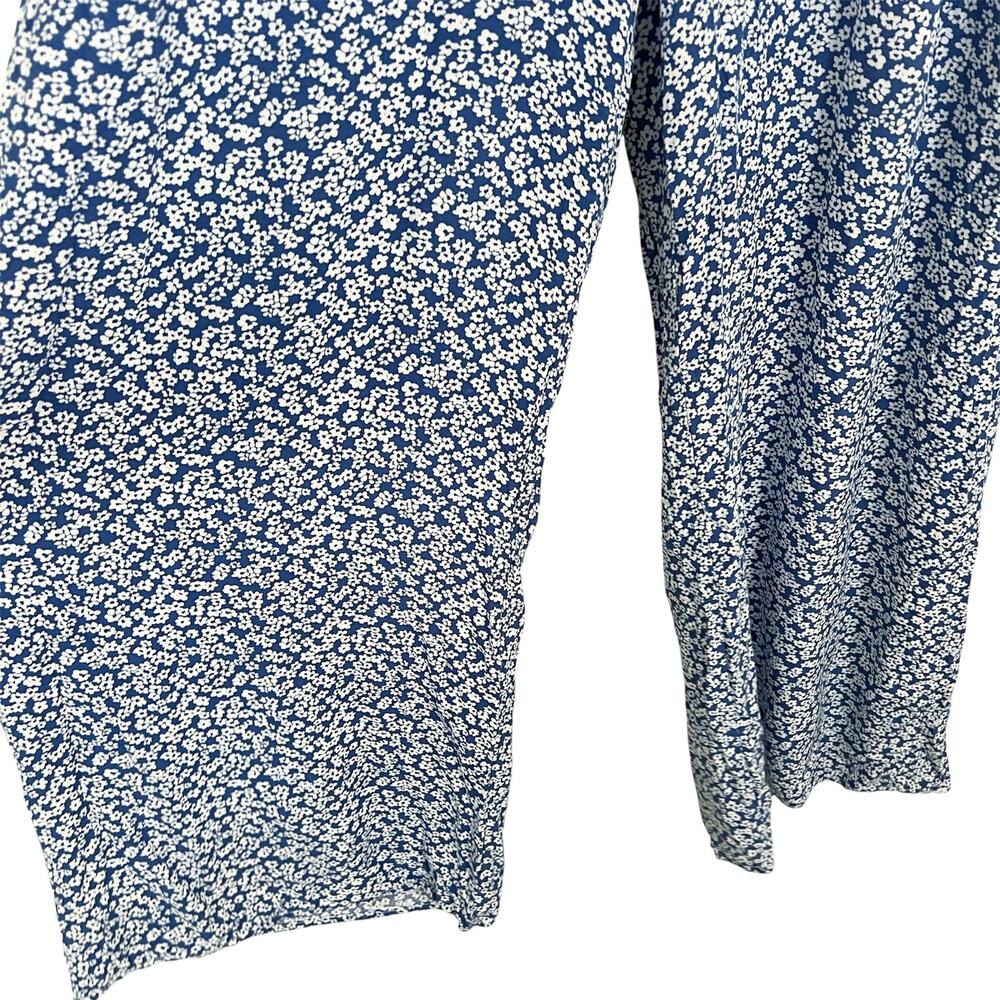 Lulus Afternoon Out Blue Floral Print Long Sleeve Jumpsuit Size Large - Picture 5 of 7